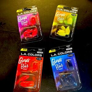 NEW! L.A. COLORS artificial nail tips. Glow in Black light !Live auction item‎